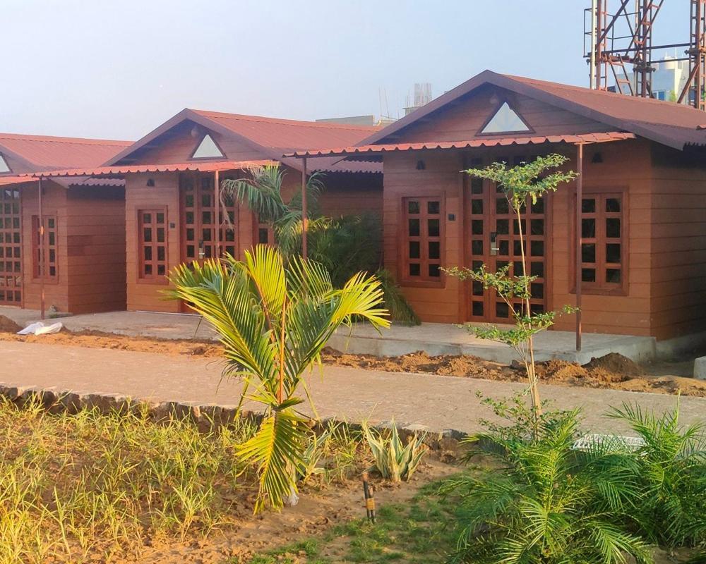 Nirvana Resort And Restaurant Garudeshwar Exteriör bild