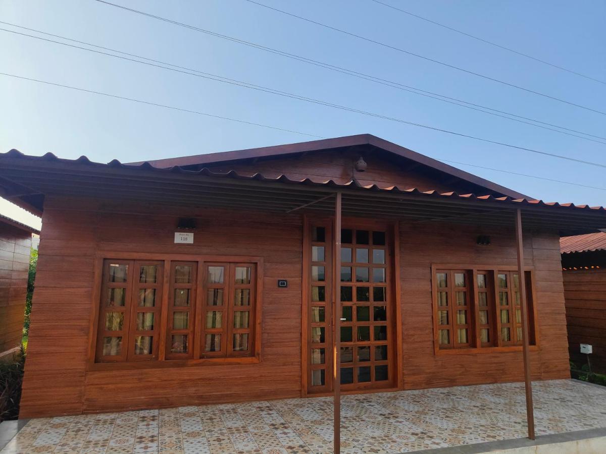Nirvana Resort And Restaurant Garudeshwar Exteriör bild